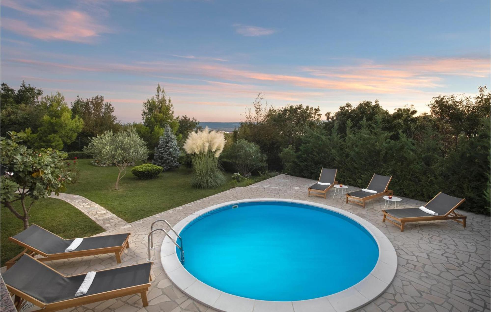 Nice Home In Jadranovo With Outdoor Swimming Pool 외부 사진