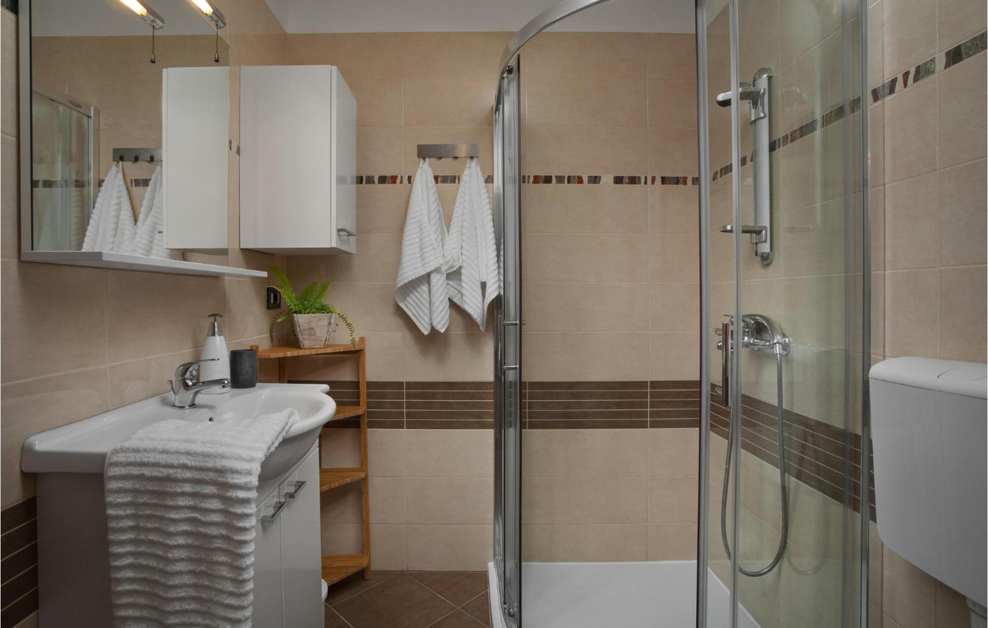 Nice Home In Jadranovo With Outdoor Swimming Pool 외부 사진